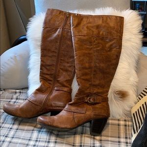 Brown heeled boots